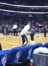 nba斯蒂芬_斯蒂芬篮球技巧_斯蒂芬森篮球