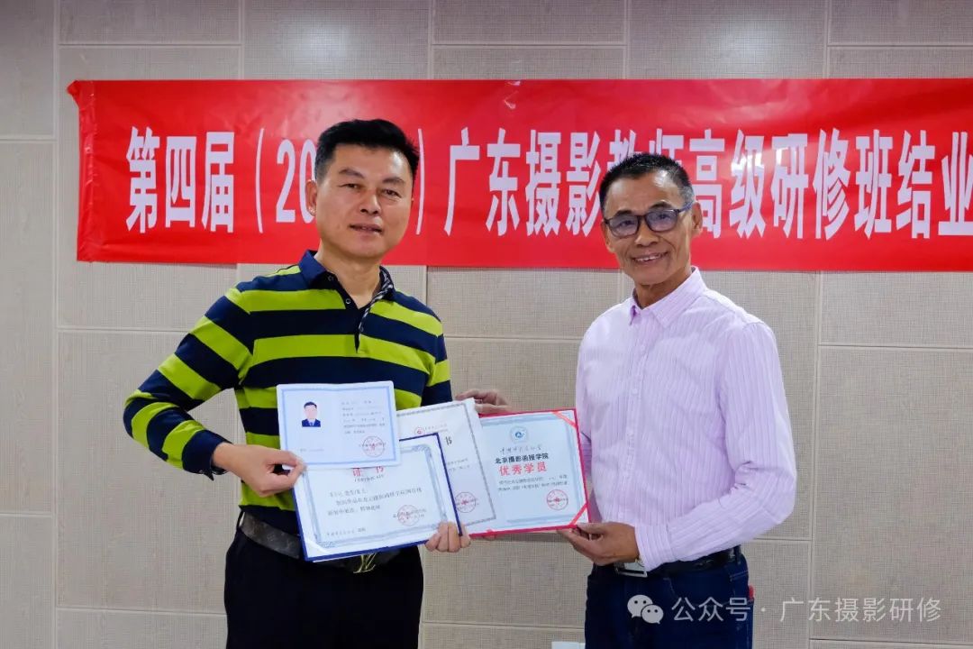 技能改变生活海报_技能改变生活视频讲解_视频讲解改变技能生活的方法