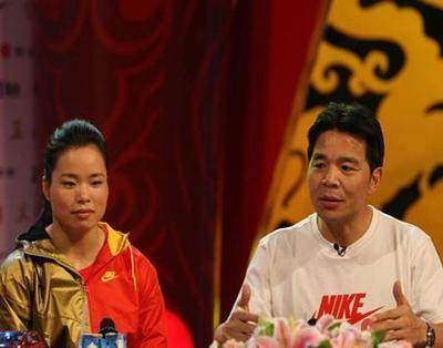 举重金牌冠军_举重冠军2021_荆门举重世界冠军