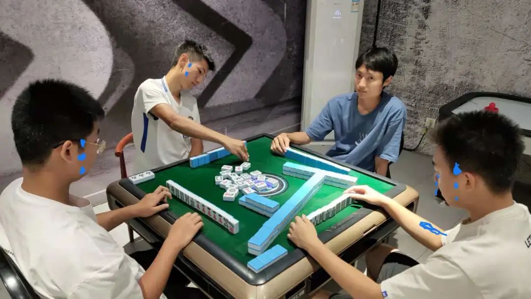 足球界十大帅哥_历史上足球帅哥_世界足坛帅哥