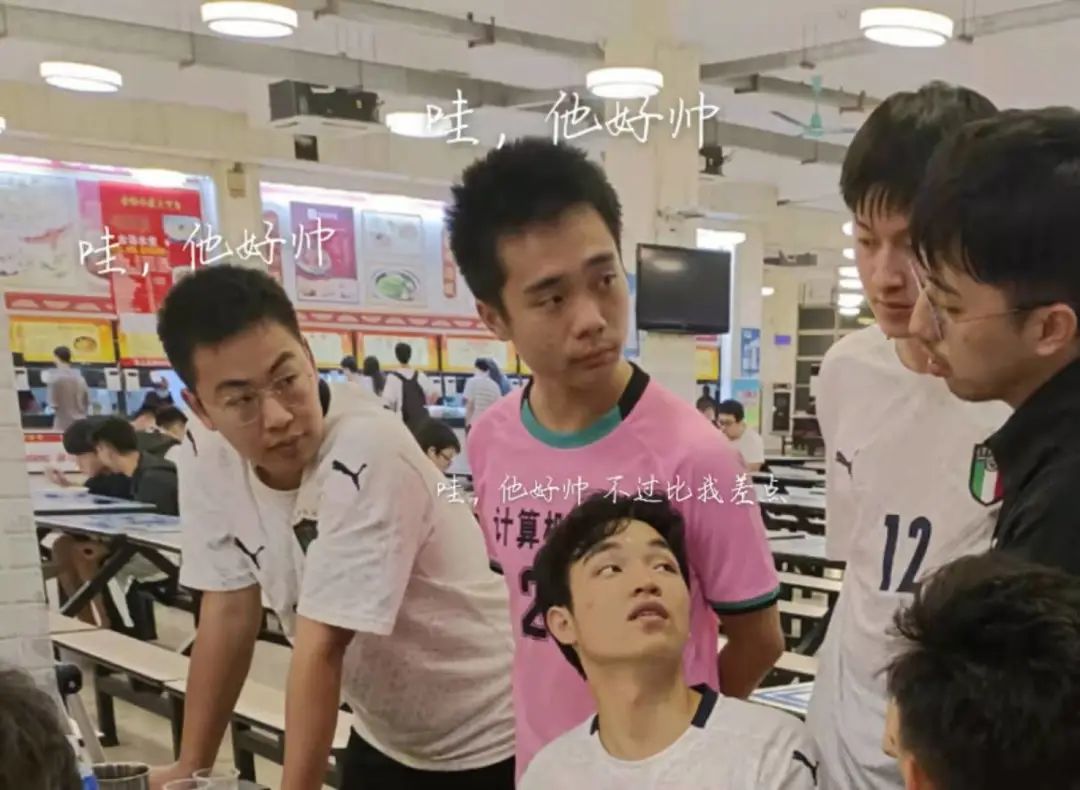 足球界十大帅哥_历史上足球帅哥_世界足坛帅哥