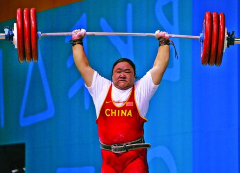 韩国举重美女_韩国举重男子_最胖的举重男冠军韩国女