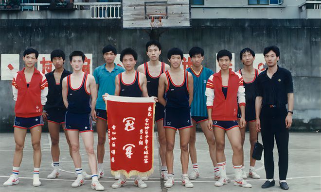 历届高中篮球联赛冠军_历年高中篮球联赛的冠军_全国篮球高中联赛历年冠军