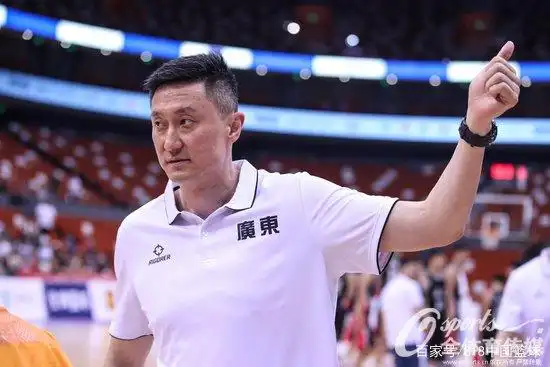 篮球绝杀冠军中国是哪个队_中国篮球三大绝杀冠军是谁_篮球赛绝杀